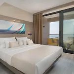 מלון Antonio 4*