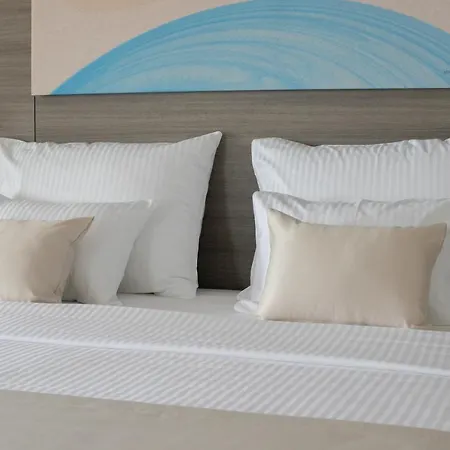 Otel Antonio Makarska