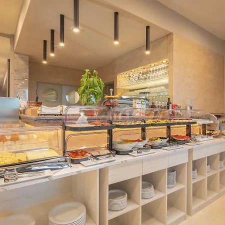 Antonio 4* 马卡尔斯卡