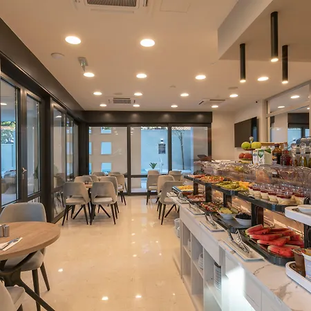 酒店 Antonio 马卡尔斯卡