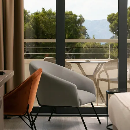 Antonio 4* Makarska