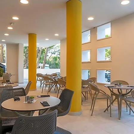 Hotel Antonio Makarska