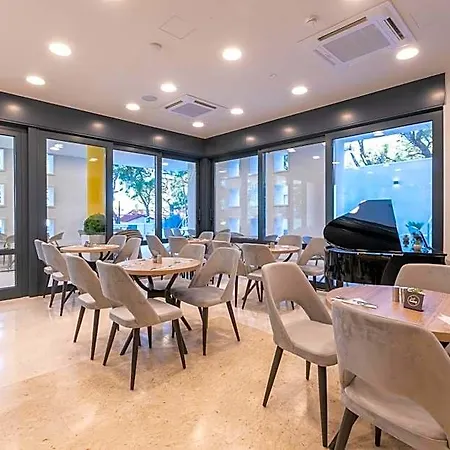 Antonio Hotel Makarska