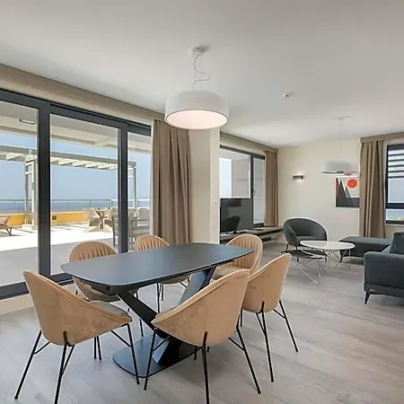 Antonio 4* Makarska