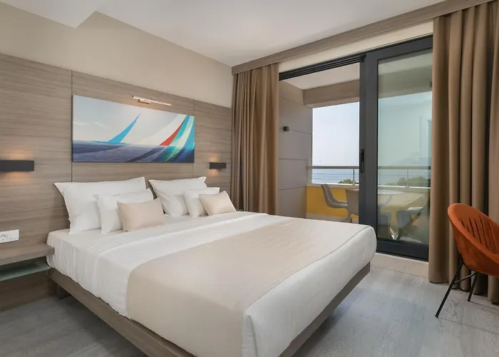 Готель Antonio 4*