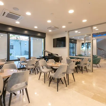 Antonio 马卡尔斯卡